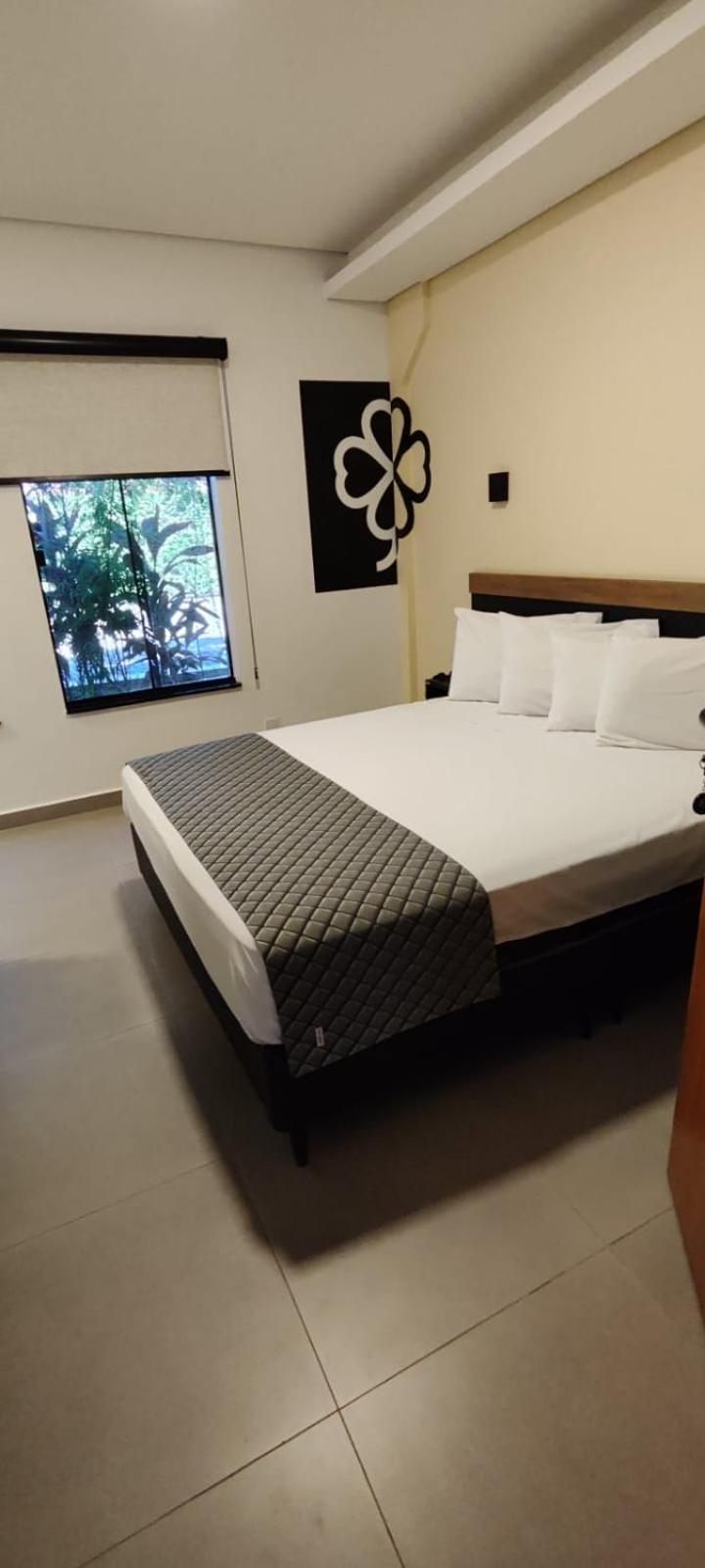 Hotel Flores De Holambra Exterior photo